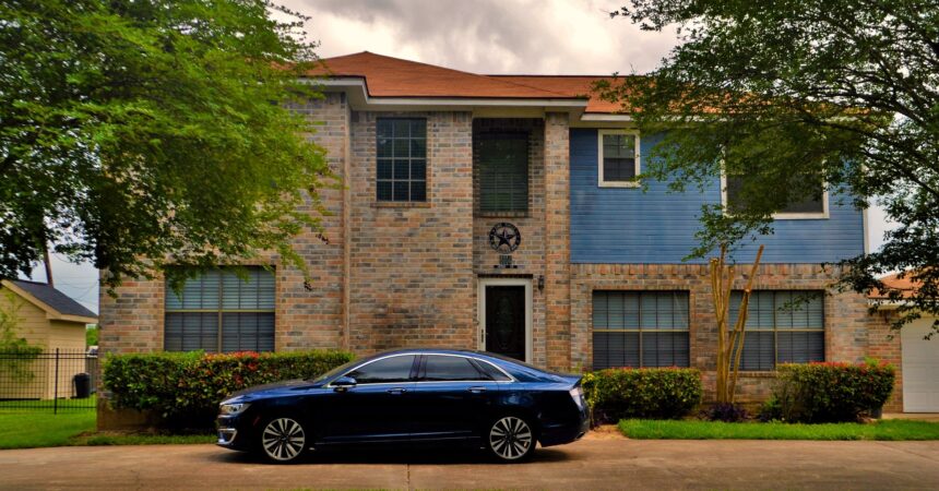 house-3288435_1920